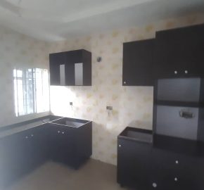 9UNITS OF LUXURY 2BEDROOMS FLATS