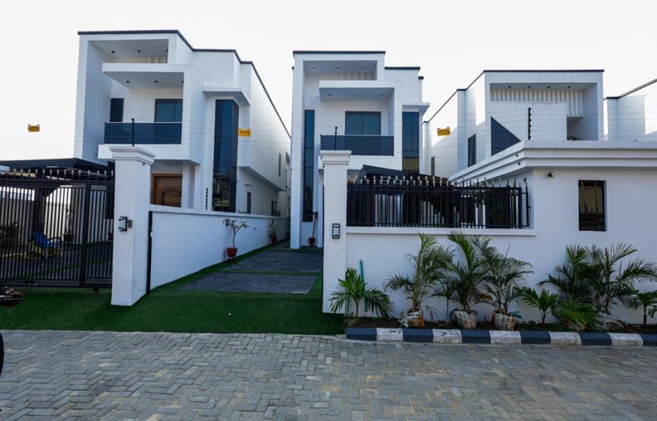 Contemporary 5 bedroom Smart Home with a maid rooms and swimming pool.