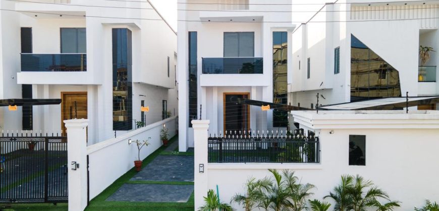 Contemporary 5 bedroom Smart Home with a maid rooms and swimming pool.